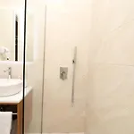 Elarad בית הארחה 3*